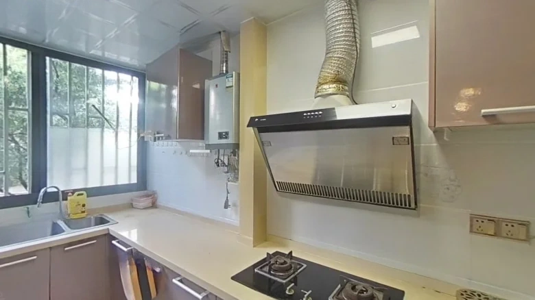 Dragon Might Tea Courtyard - View 5