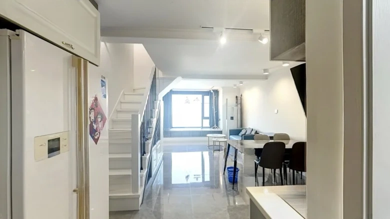 Starlight Plaza - View 3