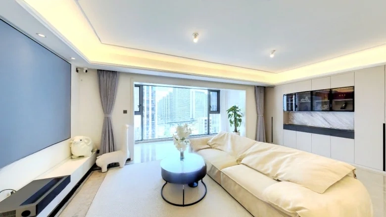 Cloud and Center - View 6