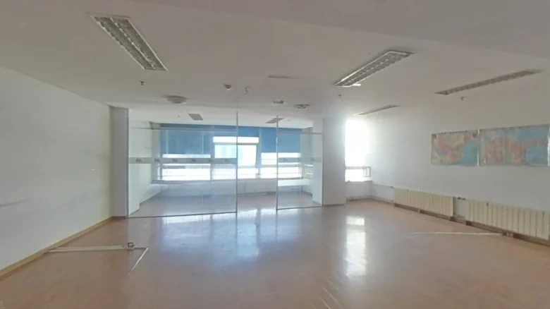 Yi Zhong Silver Street - View 2