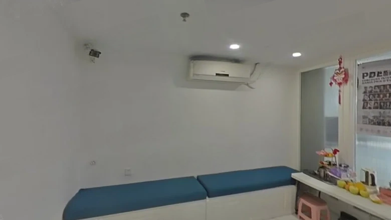 SilkandRoaming United Business Tower - View 2