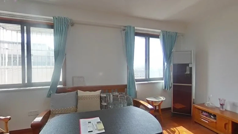 Xi Hua Tower - View 3