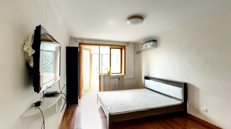 Wanghua Road Xili - View 1