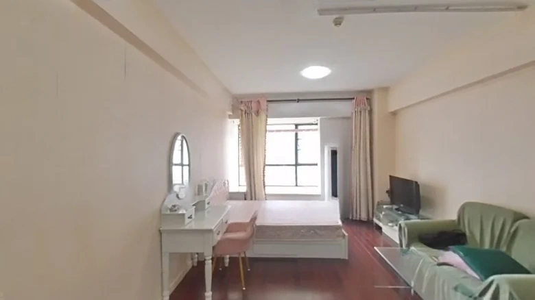 Langshi Xiyarden注意：最后一个词 - View 4