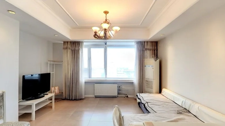 Skean Happiness Square - View 2