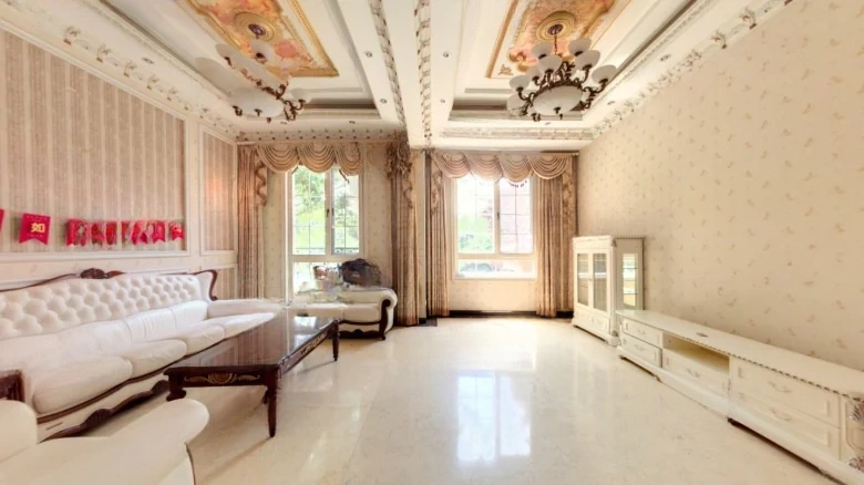 Ahquedain Manor - View 9