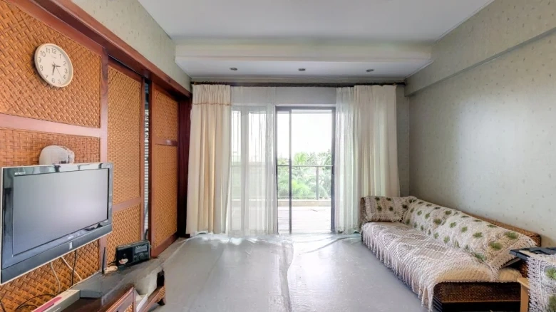 Heaven-Sent 18° Azure - View 2