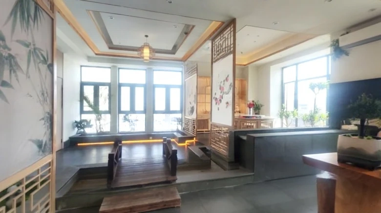 Poly Ideal City - View 2