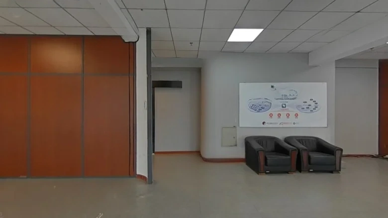 Twelve Time Zones - View 5