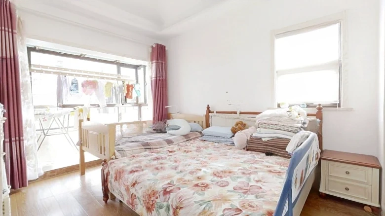 Zhonghai Linan Villa - View 2