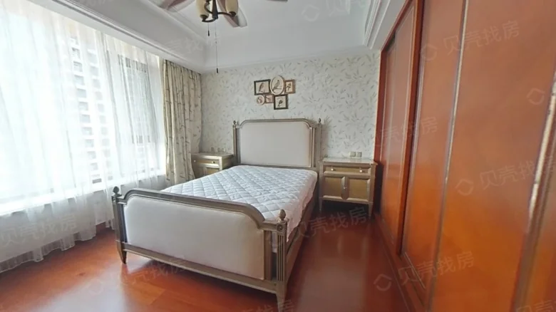 Elegance Praise Residence - View 11