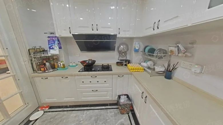 Sky Pride Peak View - View 10