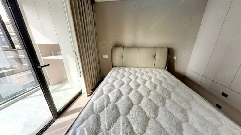 Related Property Image