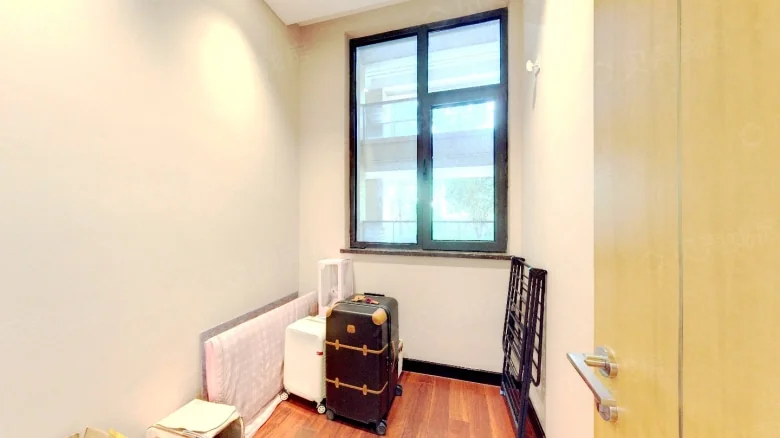 Related Property Image