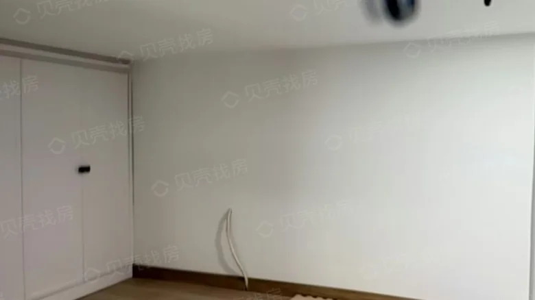 Gate of the World, Tianshan - View 2