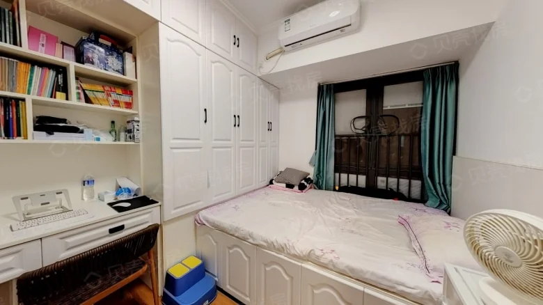 Huaqiang City Garden Phase I - View 3