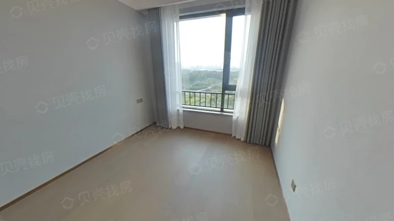 Longxi Lake Platinum Jade Pavilion - View 3