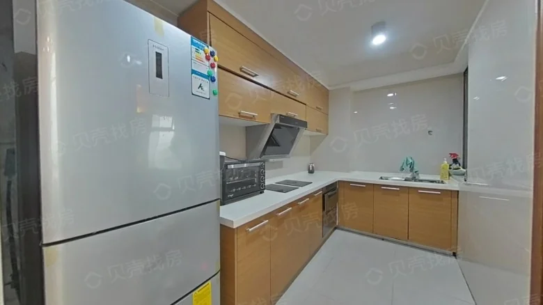 Starry Legend Dina Apartment - View 4