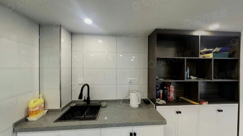 Gate of the World, Tianshan - View 5