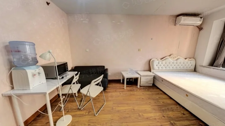 Saint Tiandi Serviced Apartments - View 2