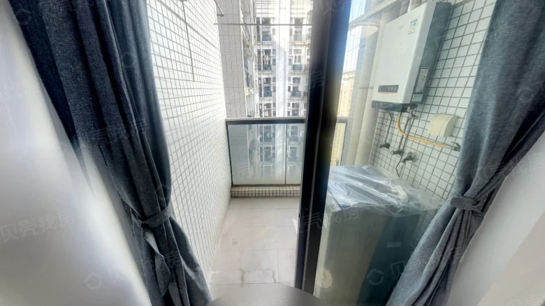 Platinum Link International Apartment - View 7