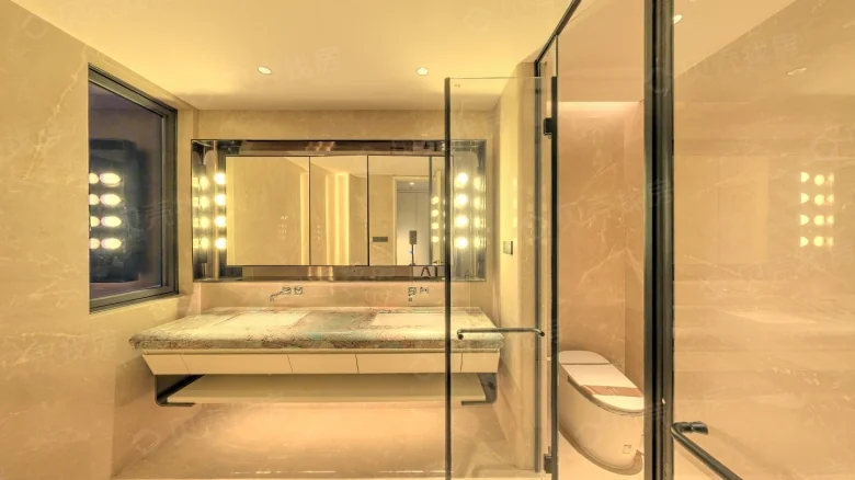 Hongkong Land's The Aria Phase 1 - View 7