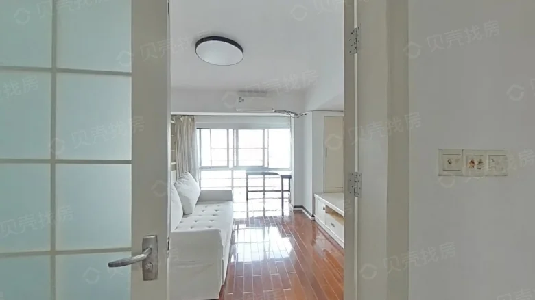 Huajian Tower - View 7