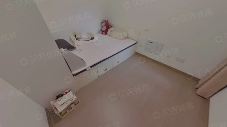 Hui Feng Apartment Complex - View 2