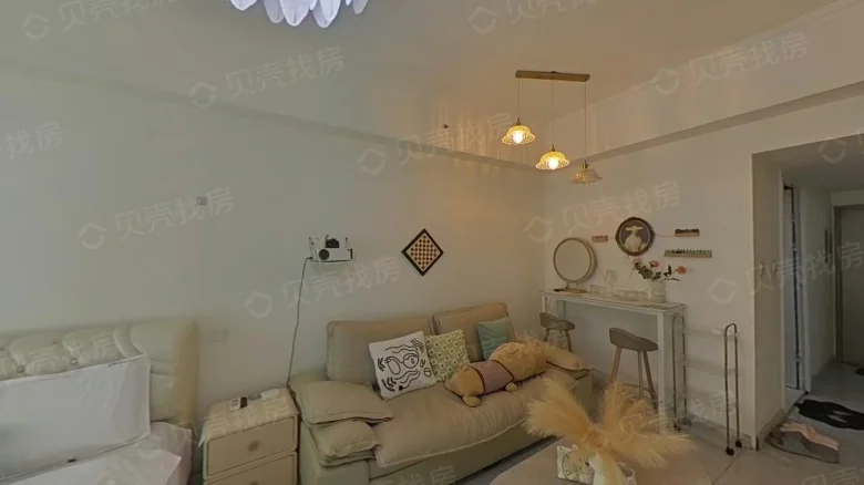 Xinrong Building - View 2