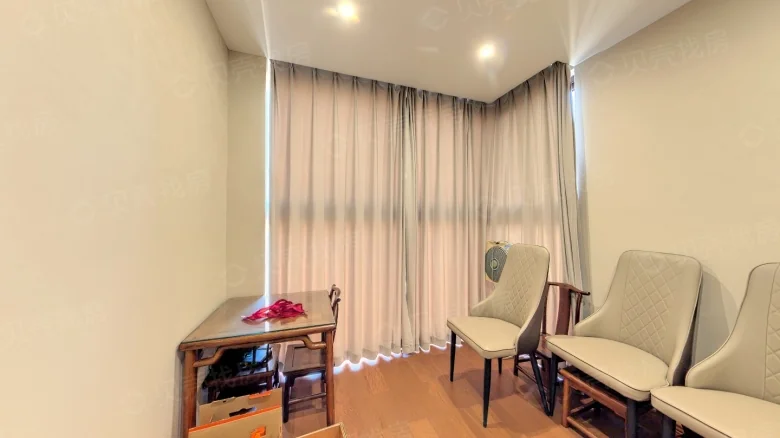 Related Property Image