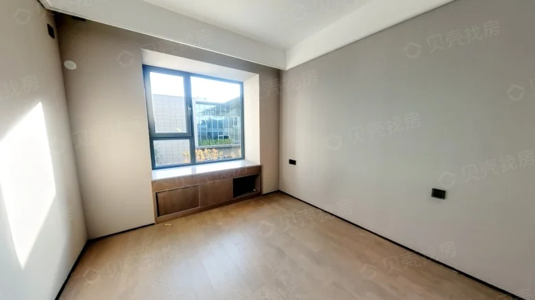 Related Property Image