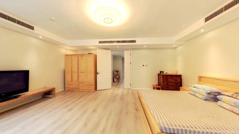 Arcadia Manor - View 10