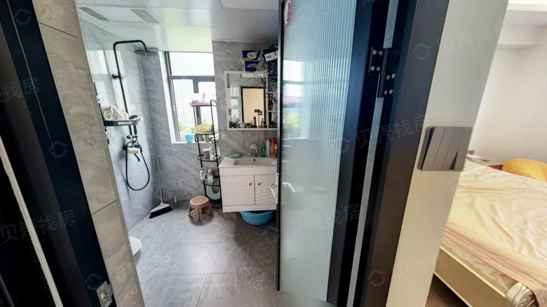 Purple Gold Home South District - View 10