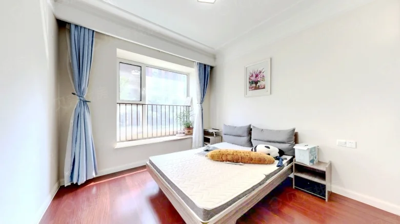 Rhine Mansion - View 6