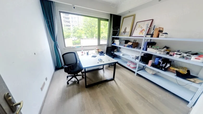 Related Property Image