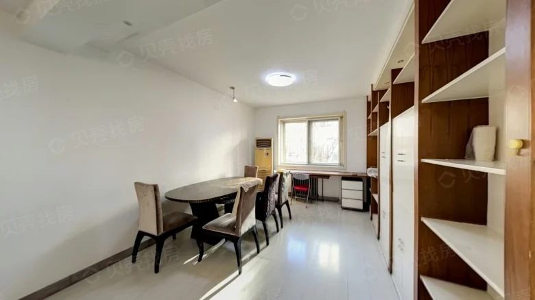 Shengrui Apartment - View 3