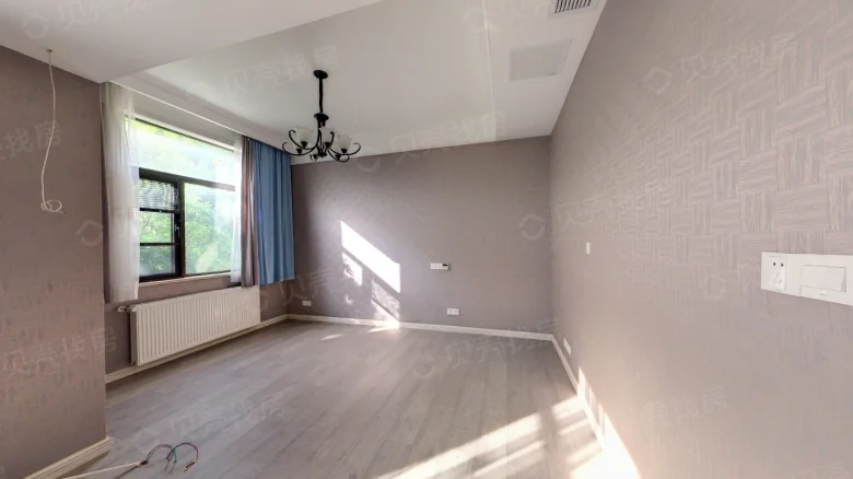 Related Property Image