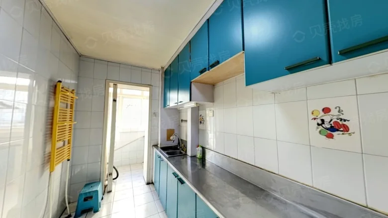 Shengrui Apartment - View 5