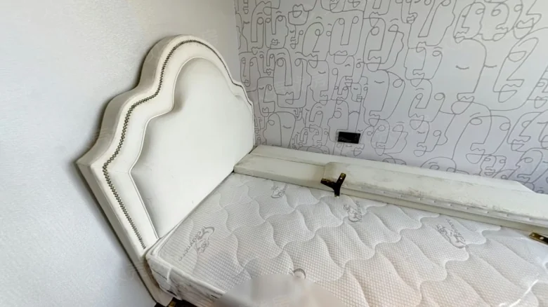 Huaiwang Guandi - View 6