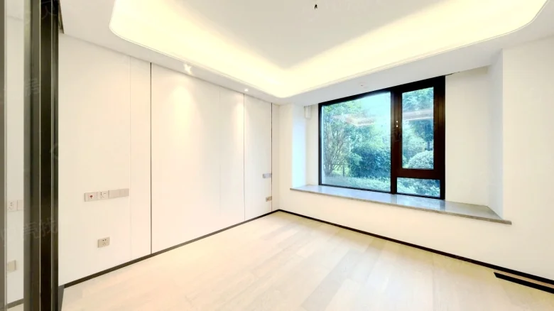 Related Property Image