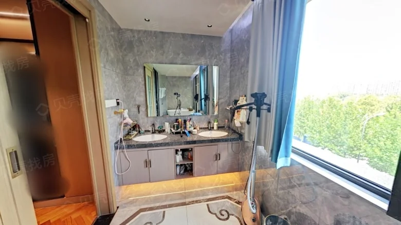 Zhonghai Central Villa - View 15