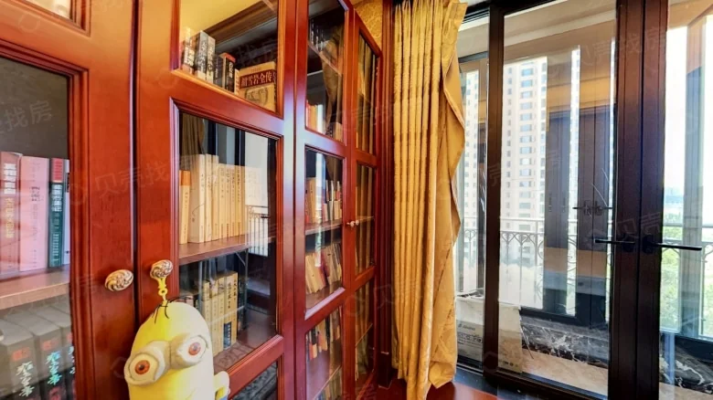 Related Property Image