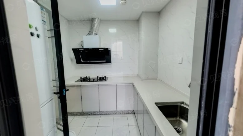 Merchants Central Huacheng Phase I - View 6