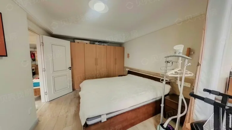 Zhongjian Nanhu Yihao - View 6