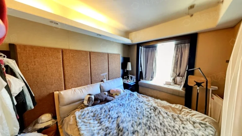 Related Property Image