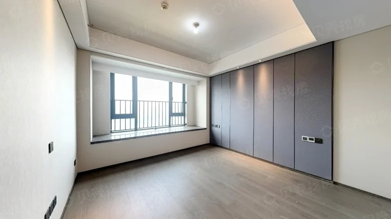 Related Property Image