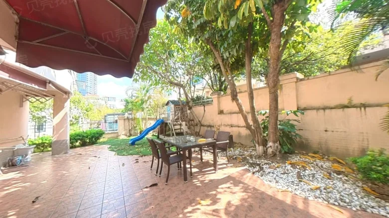 New World Garden - View 15