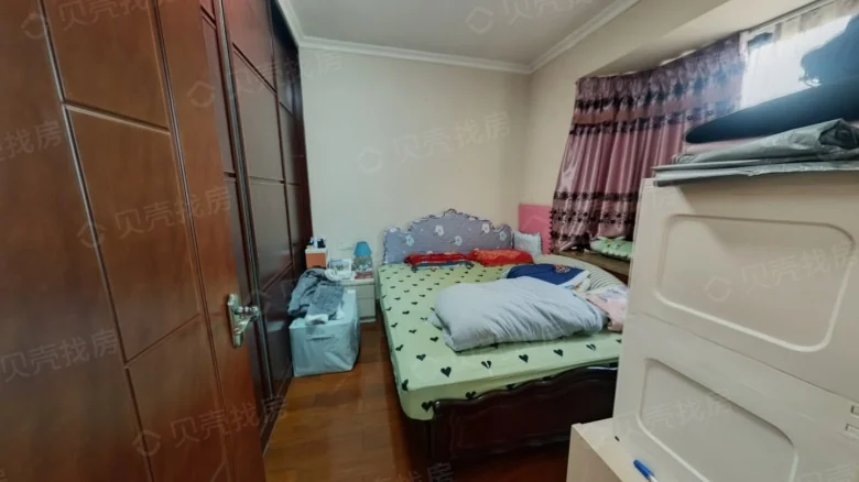 Lychee Kang Tower - View 4