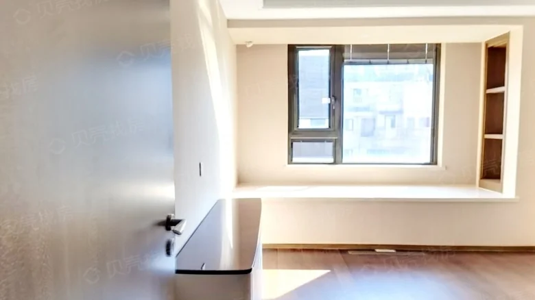 Related Property Image