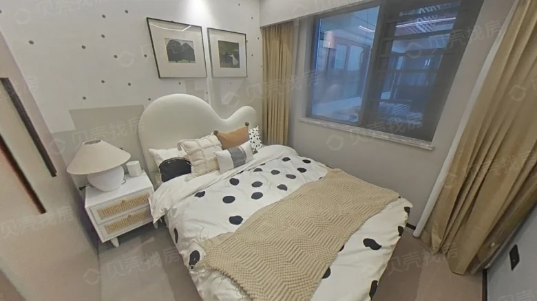 Seaside Commercial Mall - View 7